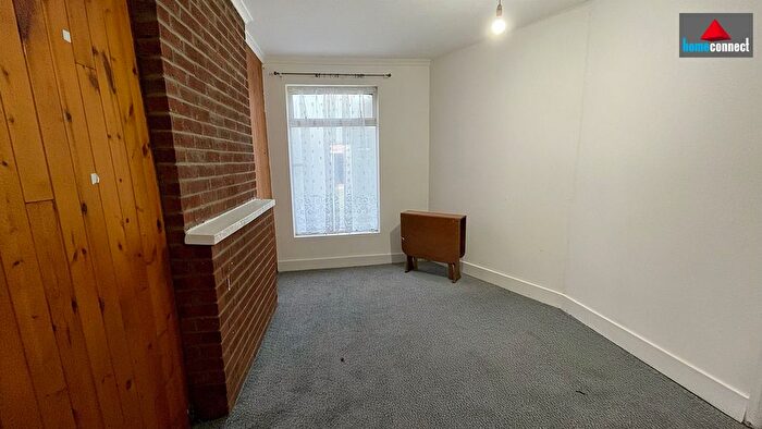 3 Bedroom Terraced House To Rent In Victoria Road, Barking, IG11