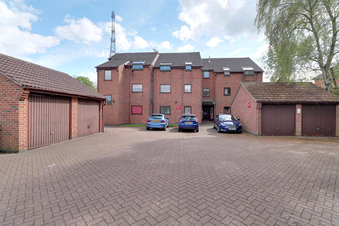2 Bedroom Apartment To Rent In The Friary, Lenton, NG7