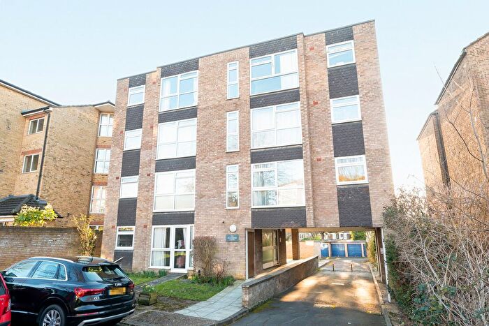 Studio For Sale In Burnt Ash Hill, Lee, SE12