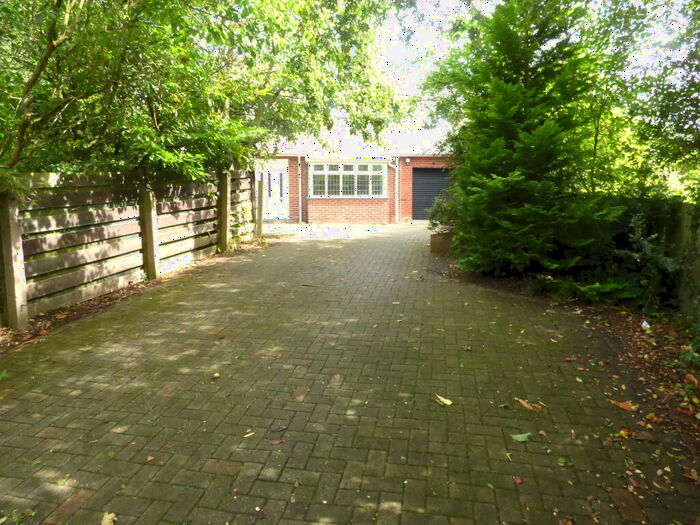 4 Bedroom Detached House To Rent In Springwell Road, North End, Durham, DH1