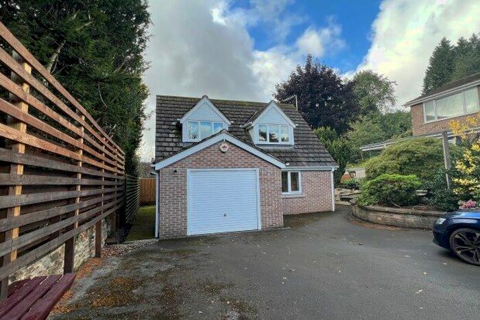 2 Bedroom Detached House To Rent In Rear Of Abbey Lane, Sheffield, S7