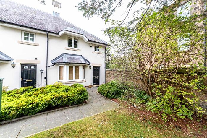 3 Bedroom End Of Terrace House To Rent In Lanesborough Court, Gosforth, NE3