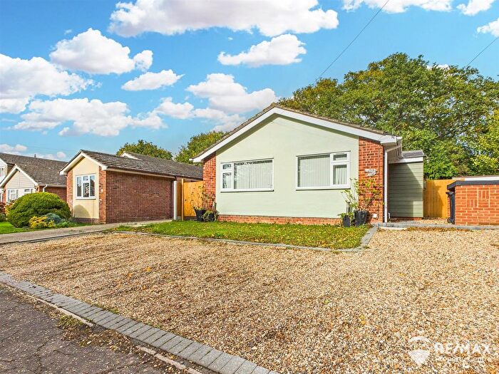 3 Bedroom Detached Bungalow For Sale In Sweden Close, Harwich, CO12