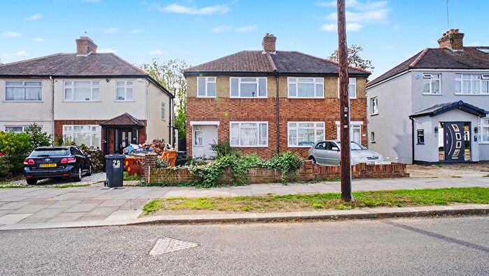3 Bedroom Property For Sale In Islip Manor Road, Northolt, Greater London, UB5