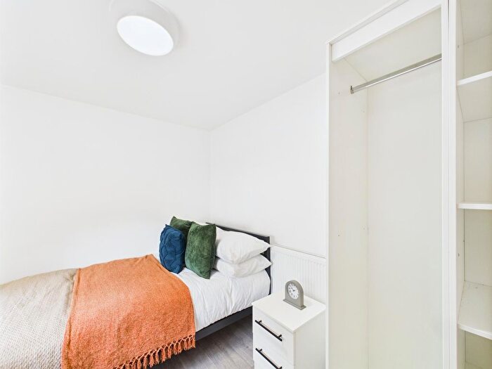 2 Bedroom Flat To Rent In Grove Street Studios Grove Street, Liverpool, L7