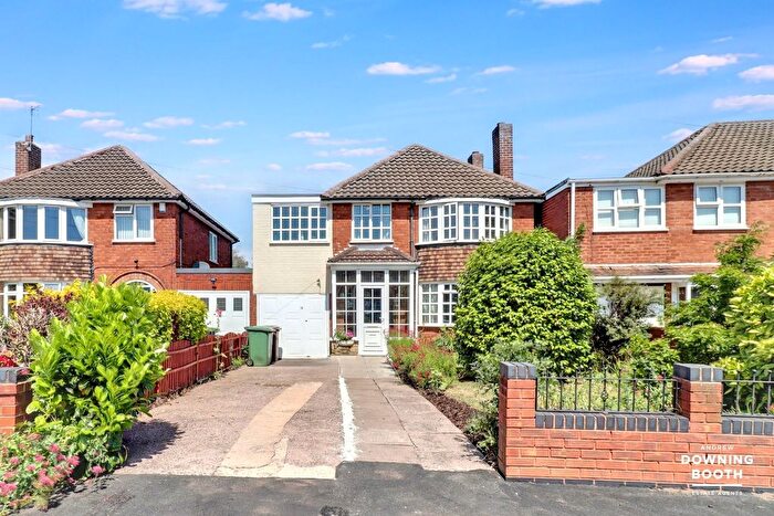 4 Bedroom Detached House For Sale In Ryders Hayes Lane, Pelsall - No Upward Chain, WS3