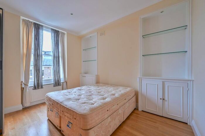 1 Bedroom Flat To Rent In Randolph Avenue, Maida Vale, London, W9