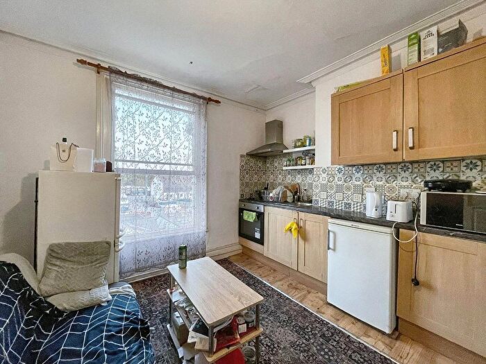 1 Bedroom Flat To Rent In Gloucester Road, Avonmouth, Bristol, BS11