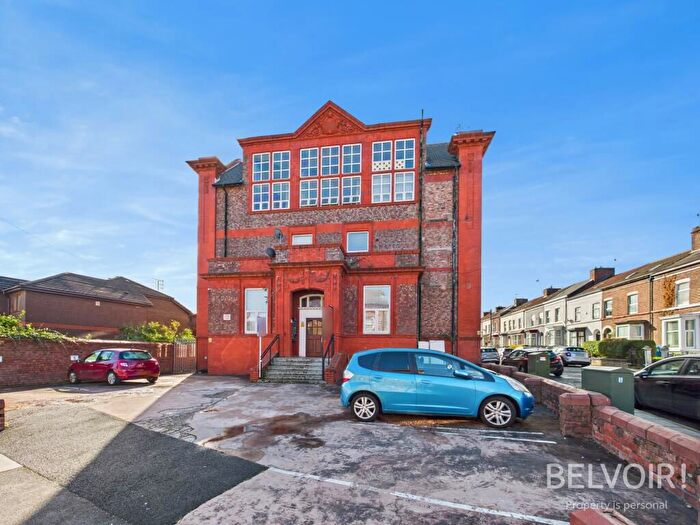 2 Bedroom Flat For Sale In Wellington Street, Garston, Liverpool, L19