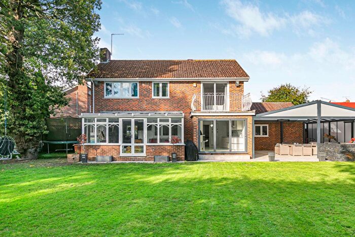 4 Bedroom Detached House For Sale In Oak Tree Drive, Englefield Green, Egham, Surrey, TW20