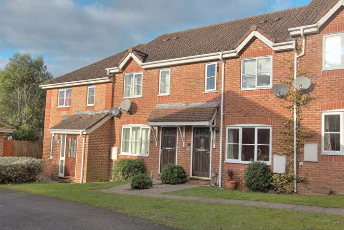 2 Bedroom Terraced House To Rent In Merlin Way, Knightwood Park, Chandlers Ford, SO53