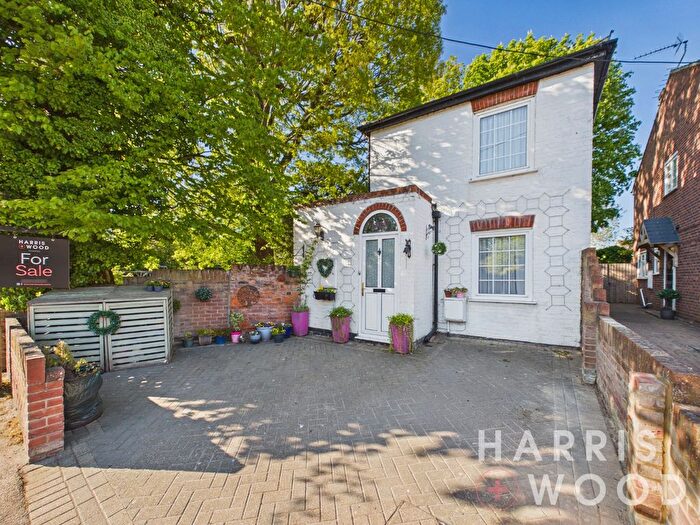 2 Bedroom Detached House For Sale In Abbey Street, Clacton-On-Sea, CO16