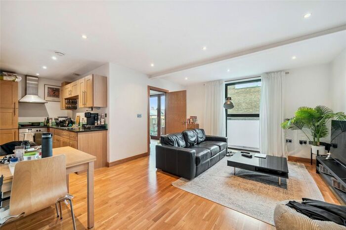 1 Bedroom Flat To Rent In Noko, - Banister Road, London, W10