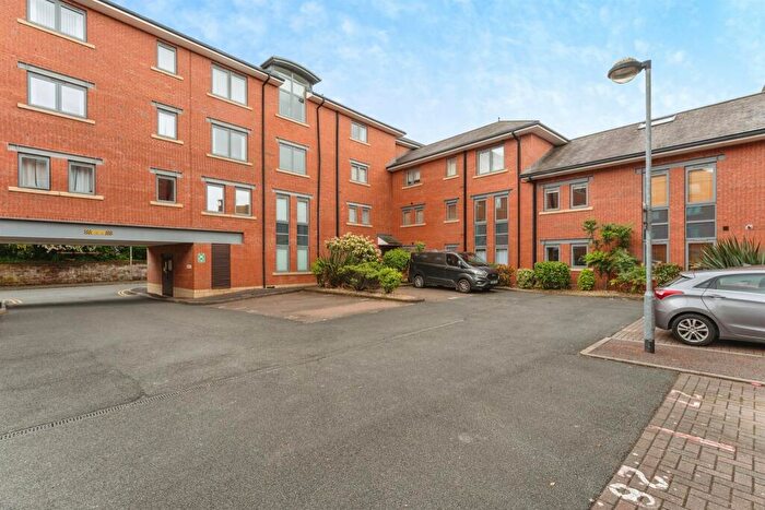 1 Bedroom Flat For Sale In New Crane Street, Chester, CH1