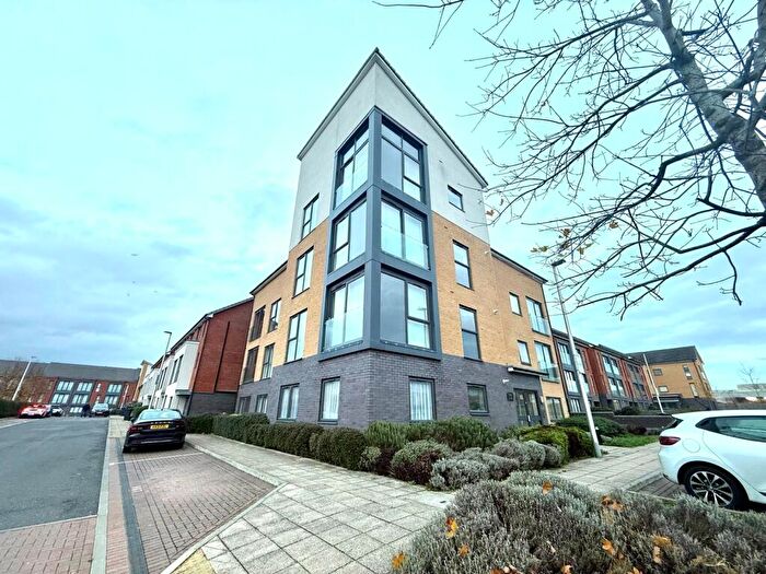 1 Bedroom Apartment For Sale In Longships Way, Reading, Berkshire, RG2