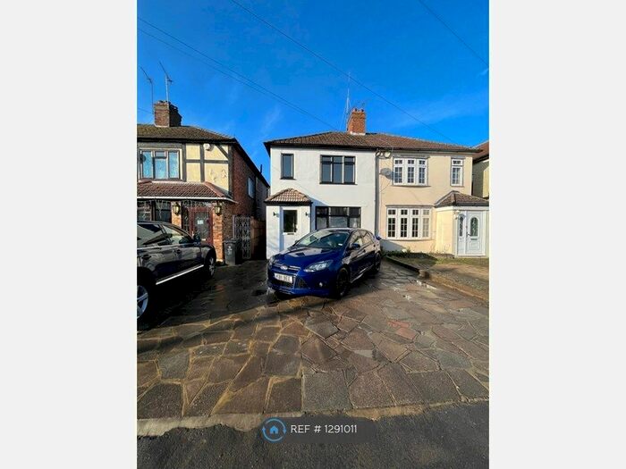 3 Bedroom Semi-Detached House To Rent In Newtown Road, Denham, Uxbridge UB9