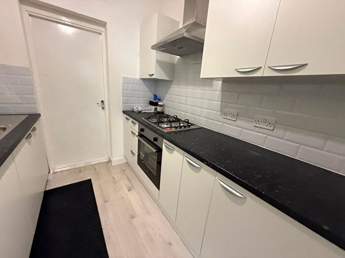 5 Bedroom Terraced House To Rent In Caulfield Road, London, E6