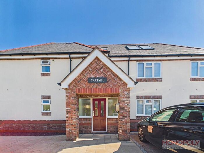 2 Bedroom Apartment For Sale In Chester Road, Gresford, Wrexham, LL12