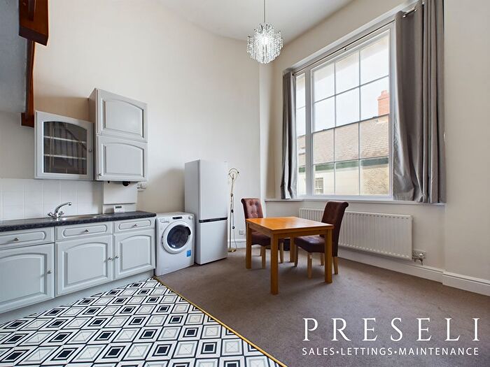 2 Bedroom Flat To Rent In Flat St. Mary's Church Hall, St. Mary's Street, Haverfordwest, Pembrokeshire, SA61