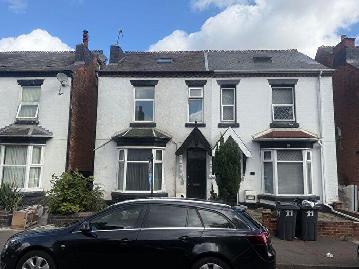 5 Bedroom Semi-Detached House For Sale In Oxford Road, Birmingham, B23