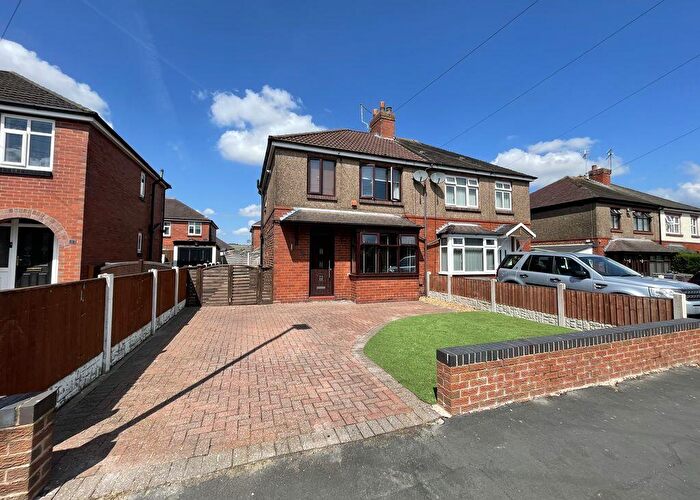 3 Bedroom Semi-Detached House For Sale In Kingsfield Road, Biddulph, ST8