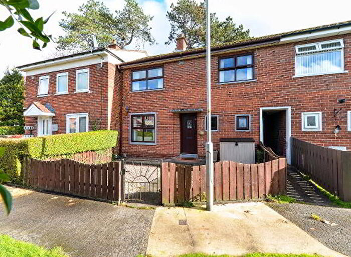 3 Bedroom House For Sale In Knockland Park, Belfast, BT5