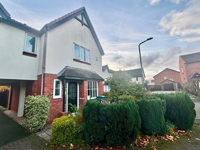 3 Bedroom Property To Rent In Burway Meadow, Alrewas, DE13