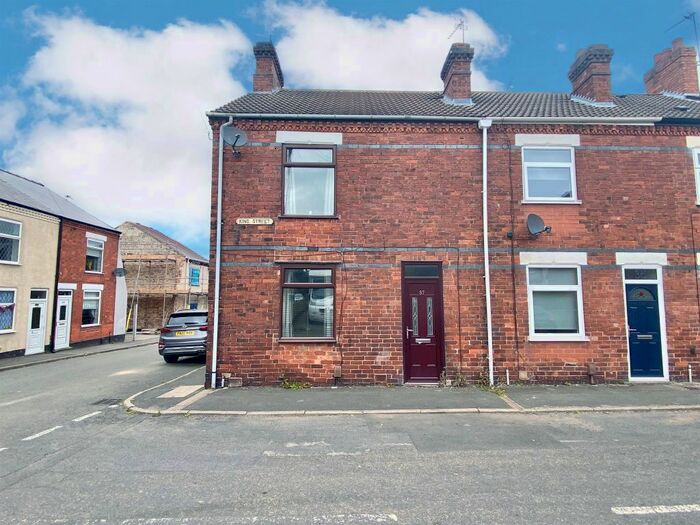 Houses for sale & to rent in DE55 2BA, Prospect Avenue, South Normanton