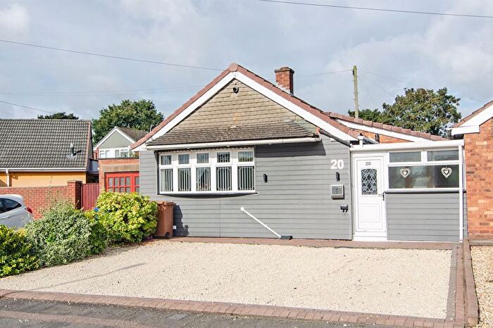 2 Bedroom Semi-Detached Bungalow To Rent In Sedgemoor Avenue, Burntwood, WS7