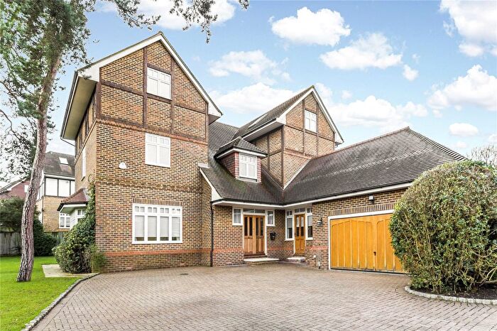 5 Bedroom Detached House To Rent In Bathgate Road, Wimbledon, London, SW19