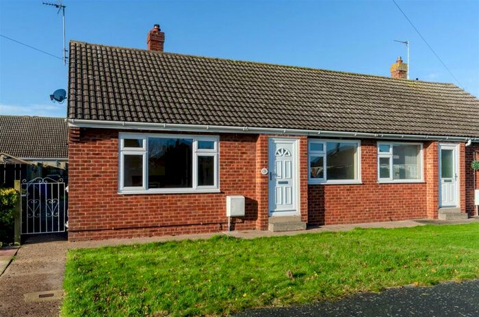 2 Bedroom Semi-Detached Bungalow To Rent In Glebelands, Burton Pidsea, HU12