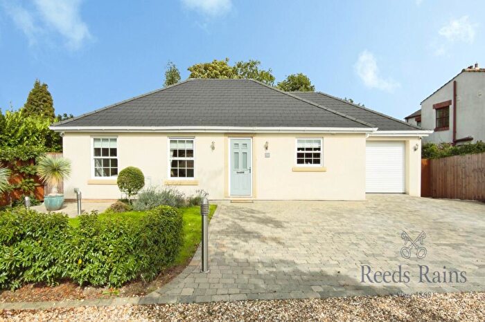 3 Bedroom Bungalow For Sale In Wells Lane, Kellington, Goole, North Yorkshire, DN14