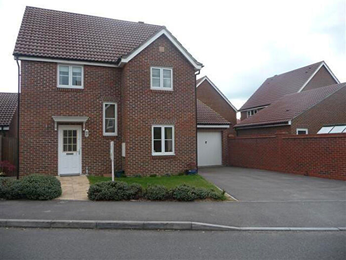 4 Bedroom Detached House To Rent In , Winnersh, Wokingham, Berkshire, RG41