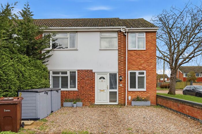 4 Bedroom Semi-Detached House For Sale In Partridge Drive, Fordham, CO6