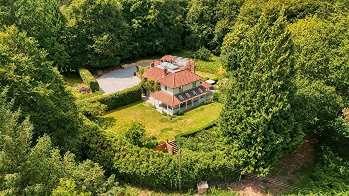 4 Bedroom Detached House For Sale In Aisholt, Bridgwater, Somerset, TA5