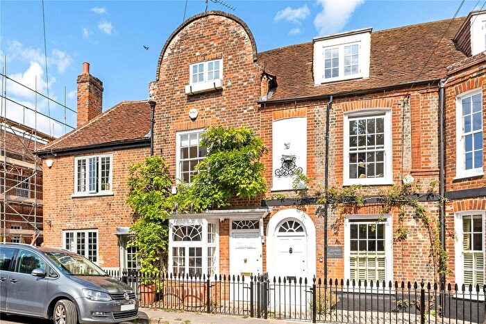 3 Bedroom Terraced House For Sale In St. Peter Street, Marlow, Buckinghamshire, SL7