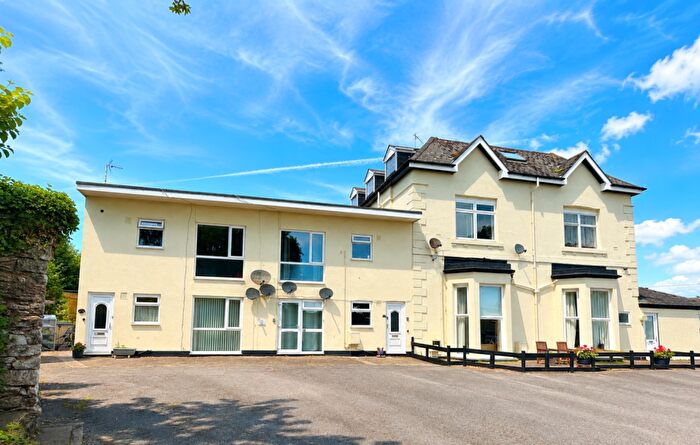 1 Bedroom Flat To Rent In Westlands, Elm Grove Road, Dawlish, Devon, EX7