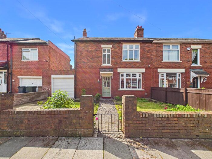 3 Bedroom Semi Detached House For Sale In Hazel Avenue, North Shields, NE29
