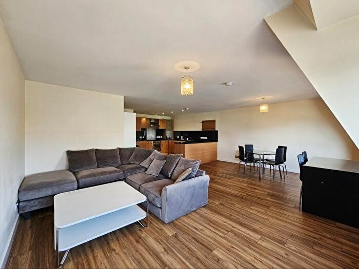 2 Bedroom Penthouse To Rent In City Central, Wellington Street Leeds, LS1