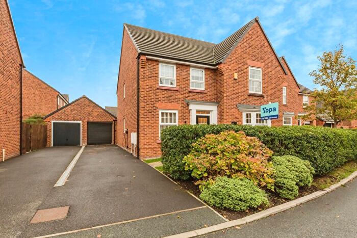 4 Bedroom Detached House For Sale In Teddy Gray Avenue, Sandbach, CW11