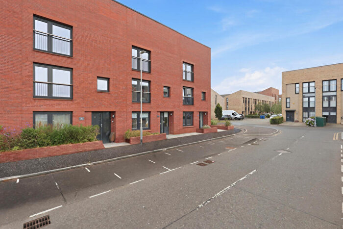 3 Bedroom Terraced House For Sale In Nicholson Street, Glasgow, G5