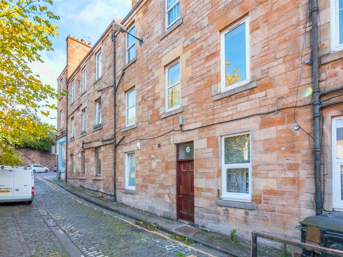 1 Bedroom Flat To Rent In Canonmills, Edinburgh, EH3