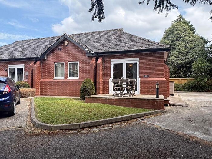 1 Bedroom Cottage To Rent In Newton Road, Leeds, LS7