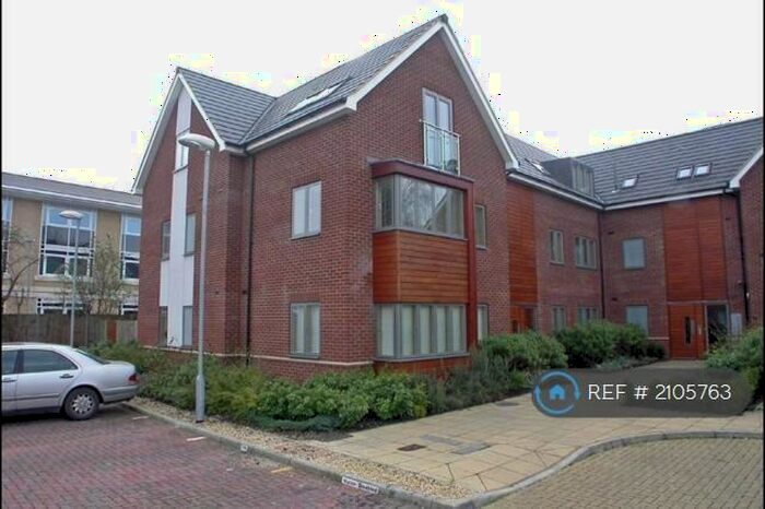 2 Bedroom Flat To Rent In Newmarket Road, Cambridge, CB5