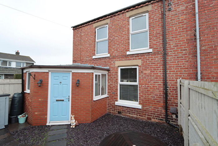 3 Bedroom End Of Terrace House For Sale In Mortimer Terrace, Holywell, Whitley Bay, NE25