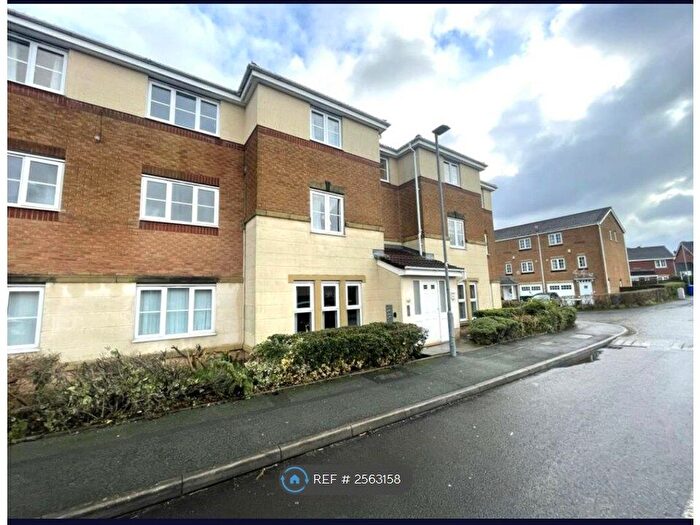 2 Bedroom Flat To Rent In Cravenwood, Ashton-Under-Lyne, OL6