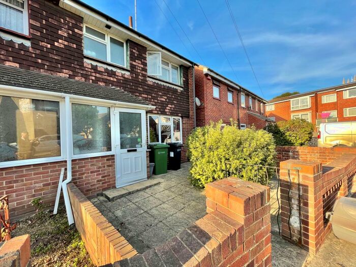 3 Bedroom House To Rent In Church Road, Portsmouth, PO1