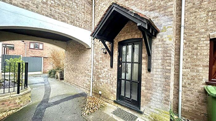 3 Bedroom Property To Rent In High Edge Mews, Derbyshire, Belper, DE56