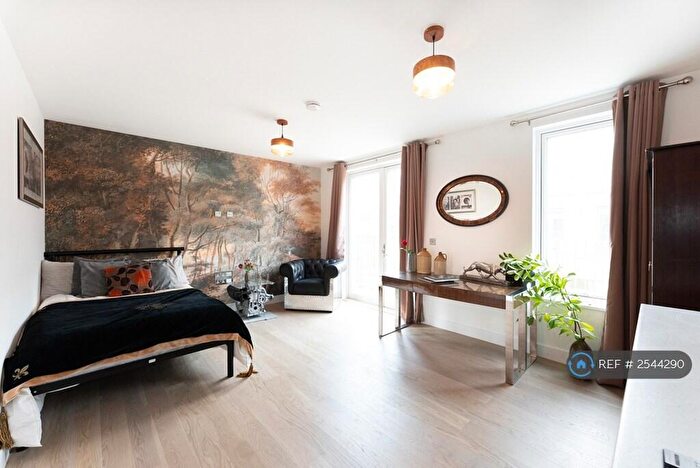1 Bedroom Flat To Rent In Aston Terrace, Cambridge, CB3