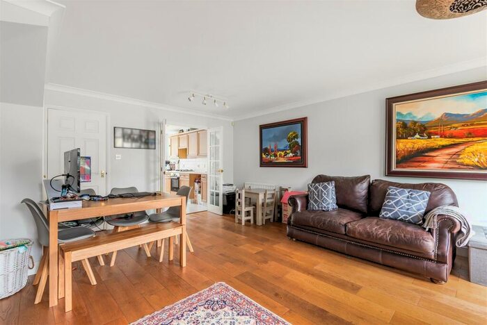 3 Bedroom House To Rent In Beauchamp Villas, Dinton Road, Kingston Upon Thames, KT2